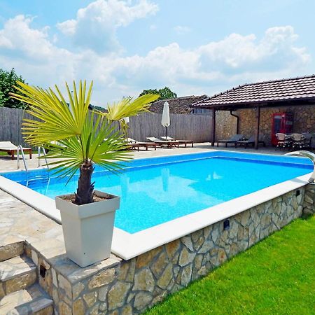 Aqualux Apartments Връдник Екстериор снимка
