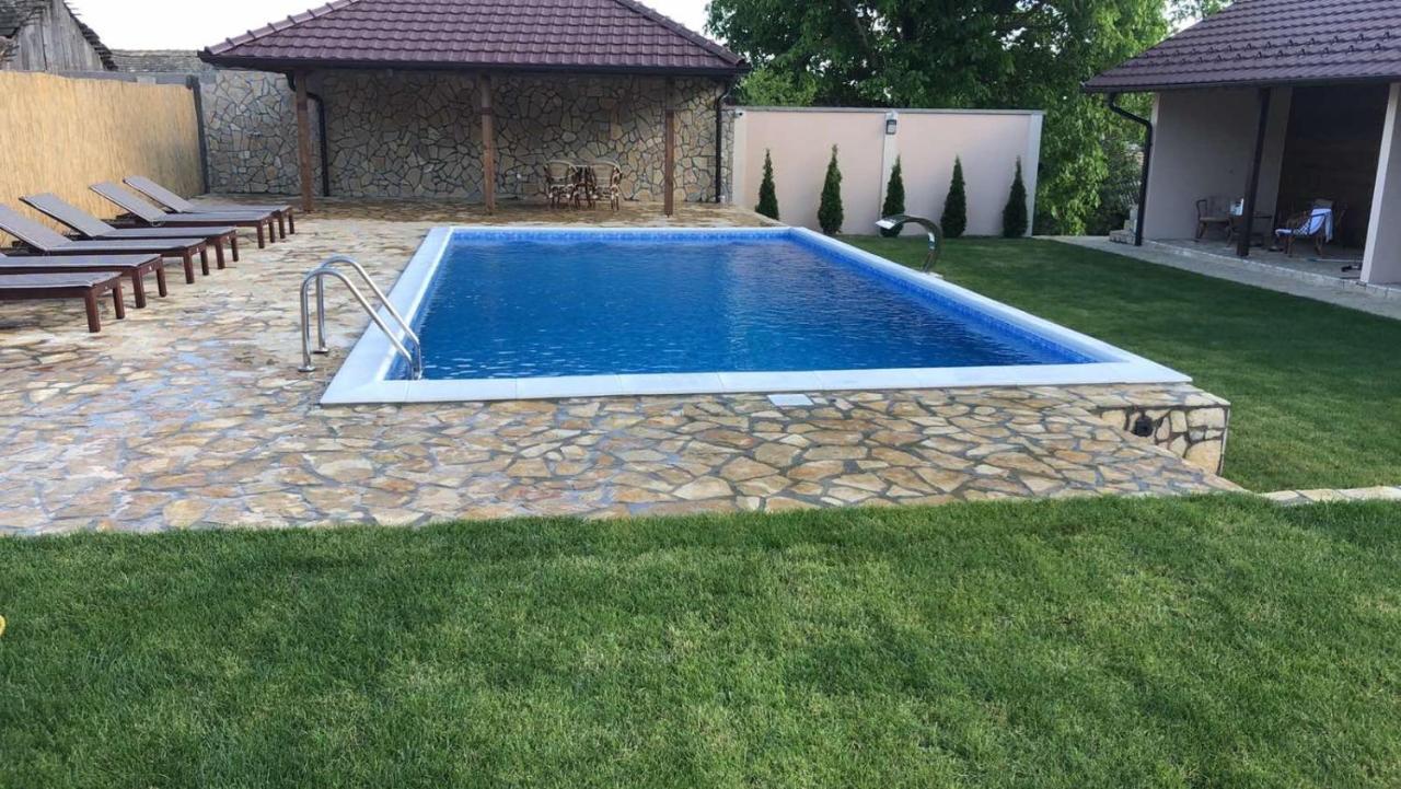 Aqualux Apartments Връдник Екстериор снимка