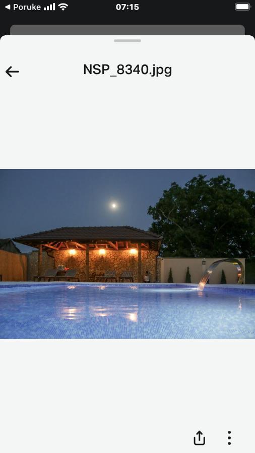Aqualux Apartments Връдник Екстериор снимка